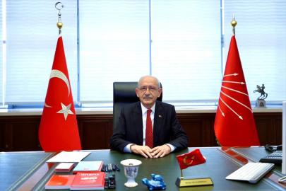 CHP Genel Başkanı Kılıçdaroğlu "Halkla Bayramlaşma" programı için genel merkeze geldi