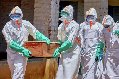 Ebola salgını büyüyor: Vaka sayısı bini aştı, 12 ülke için daha yüksek risk alarmı verildi