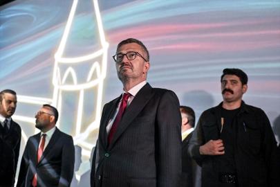 İletişim Başkanı Duran, "Fatih Sultan Mehmet ve İstanbul'un Fethi" temalı deneyim çadırını gezdi Açıklaması