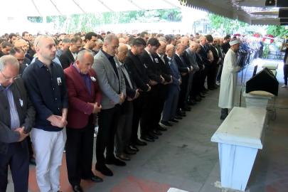 İş insanı Tacettin Aslan son yolculuğuna uğurlandı