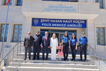 Kaymakam Yılmaz görev başındaki personele bayram ziyareti