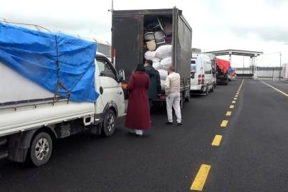 Suriyeli sığınmacıların gönüllü geri dönüşleri bayramın 3'üncü gününde de sürüyor