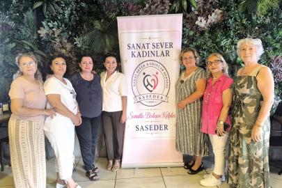 Antalya'da sanatsever kadınlar birleşti