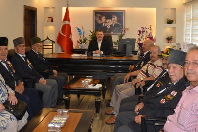 Derneklerden Kaymakam Yılmazer'e ziyaret