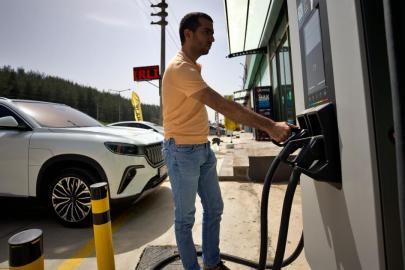 Elektrikli araçların şarj tüketimi yılın ilk yarısında yüzde 153,5 arttı