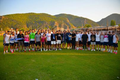 Fethiyespor taraftarından takıma tam destek