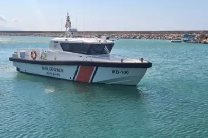 Keşan Yayla Sahili'nde bot faciası! 2 kişi aranıyor