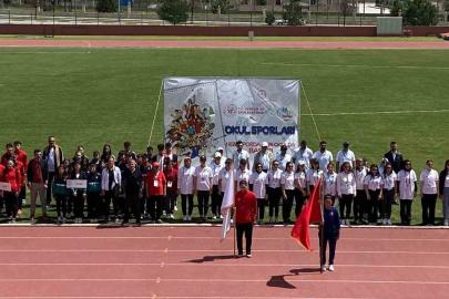 Erzincan, okul sporlarında Türkiye’nin zirvesinde