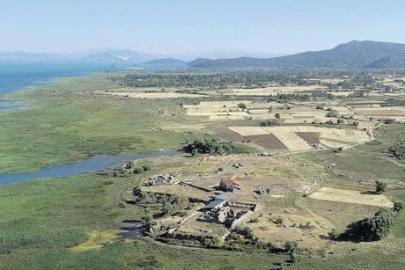 Göl kıyısında bir Selçuklu sarayı: Kubadabad